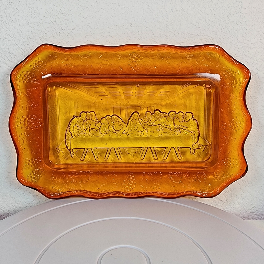 Amber the last supper plate
